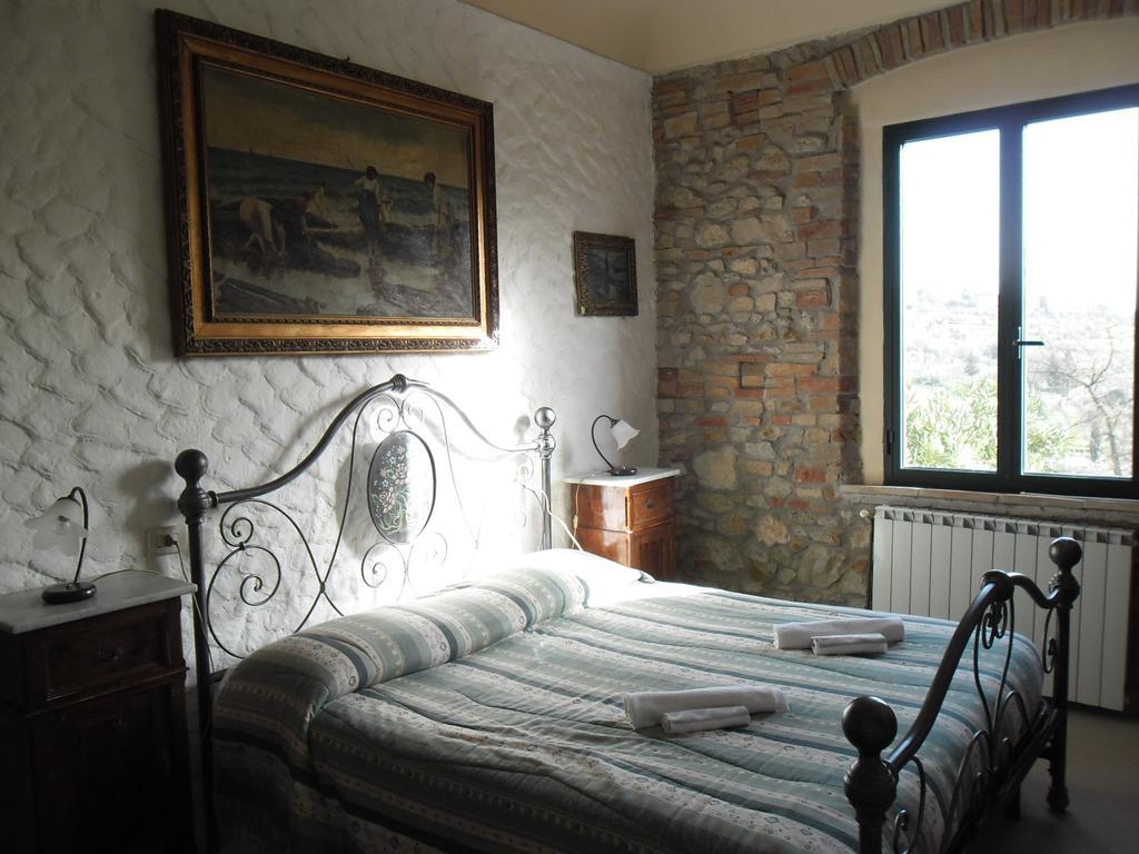 Agriturismo Santa Croce San Gimignano Ruang foto