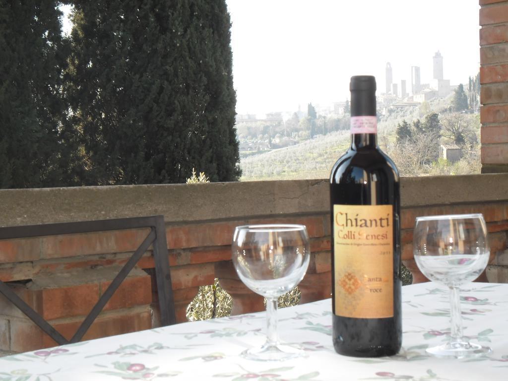 Agriturismo Santa Croce San Gimignano Ruang foto