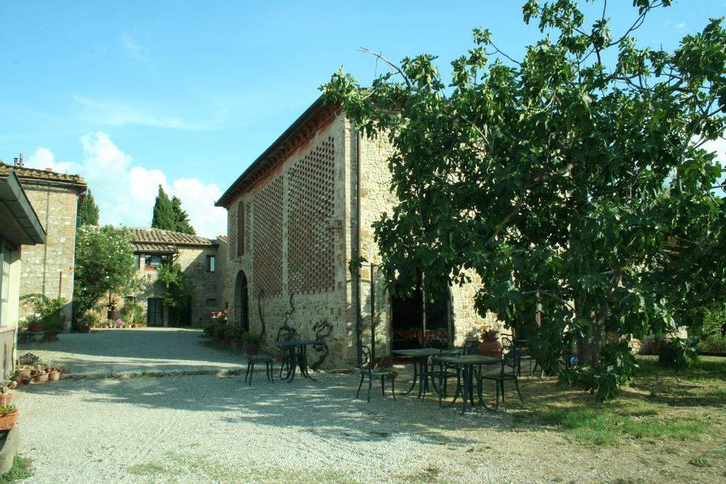 Agriturismo Santa Croce San Gimignano Bagian luar foto